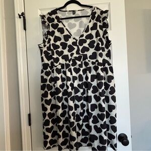 SHEIN Black & White Heart Print Midi Dress